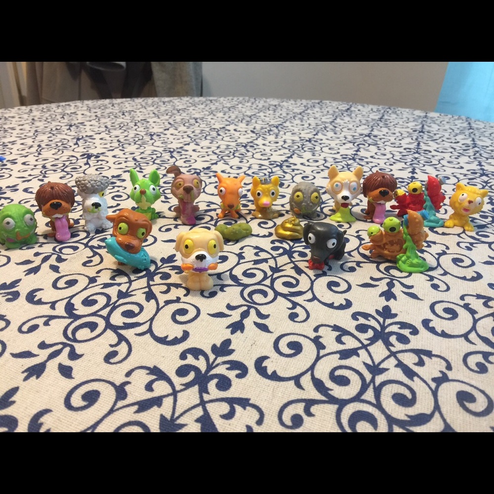 Uggly’s Pet Shop